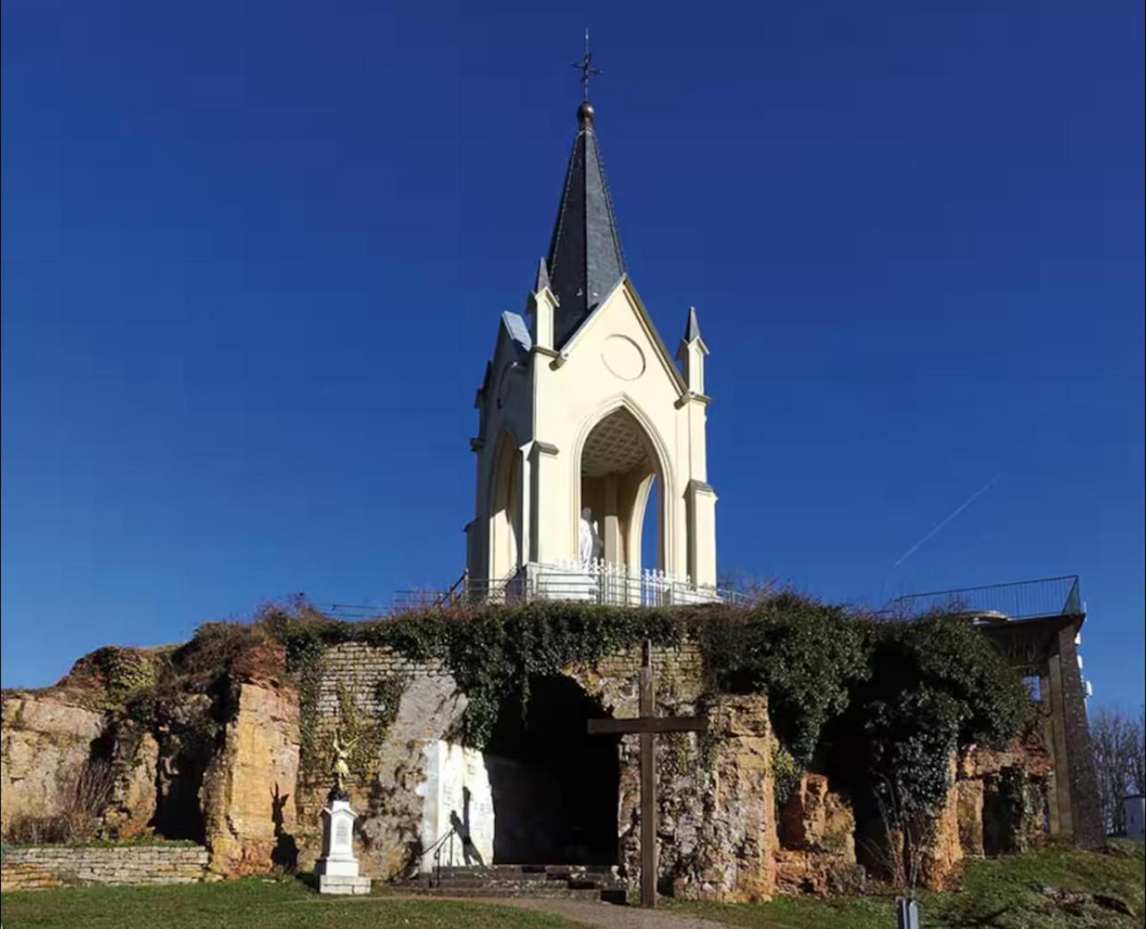 La Villa Bis Vesoul Luaran gambar